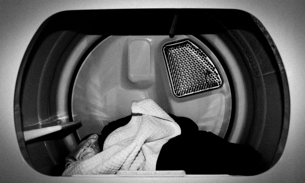 clean dryer vent