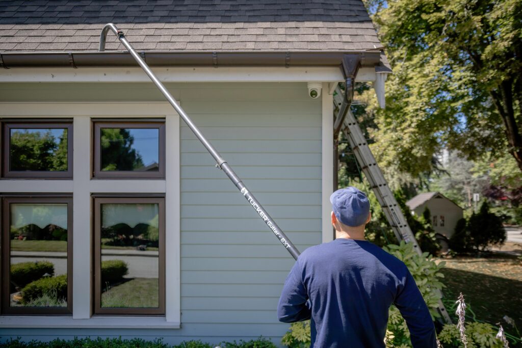 Gutter cleaning services